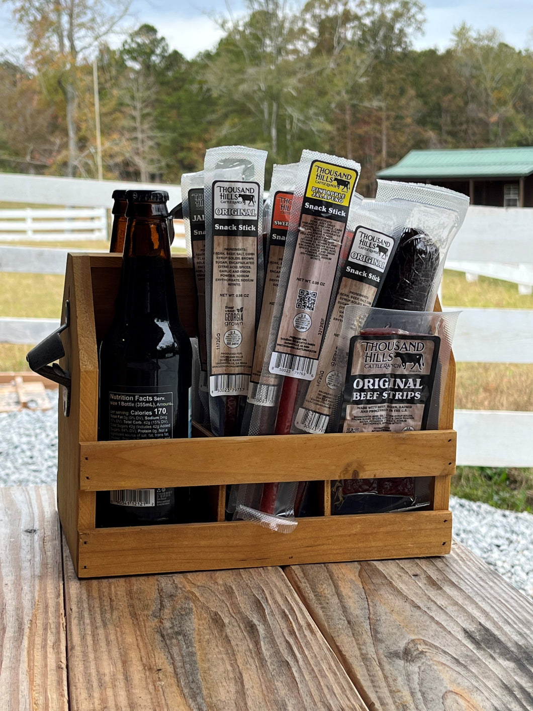 z Gift Drink Caddy with Thousand Hills Ready-to-Eat Products